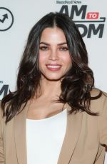 Pregnant JENNA DEWAN at Buzzfeed