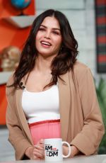 Pregnant JENNA DEWAN at Buzzfeed