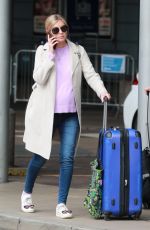 Pregnant RACHEL RILEY Arrives at Piccadilly Station in Manchester 09/30/2019