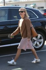 REESE WITHERSPOON Out in Santa Monica 10/08/2019