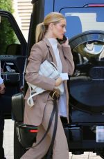 ROSIE HUNTINGTON-WHITELEY Arrives at a Meeting in Beverly Hills 10/08/2019