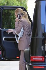 ROSIE HUNTINGTON-WHITELEY Arrives at a Meeting in Beverly Hills 10/08/2019