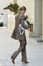 ROSIE HUNTINGTON-WHITELEY Arrives at a Meeting in Beverly Hills 10/08/2019