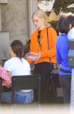 SAMARA WEAVING Out fot Lunch in Los Angeles 10/17/2019