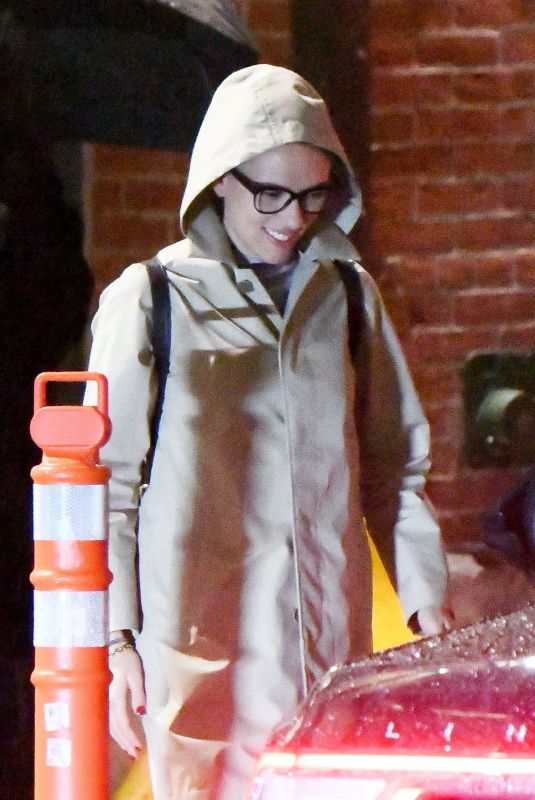 SCARLETT JOHANSSON Out for Dinner at Hudson Hound in New York 10/27/2019