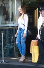 SOFIA VERGARA Shopping at Saks Fifth Avenue in Beverly Hills 10/04/2019