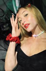 SOPHIA DIAMOND - Instgagram Photos 10/09/2019
