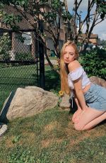 SOPHIA DIAMOND - Instgagram Photos 10/09/2019