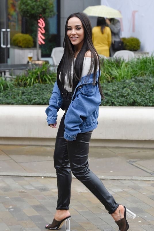 STEPHANIE DAVIS Out and About in Manchester 10/25/2019