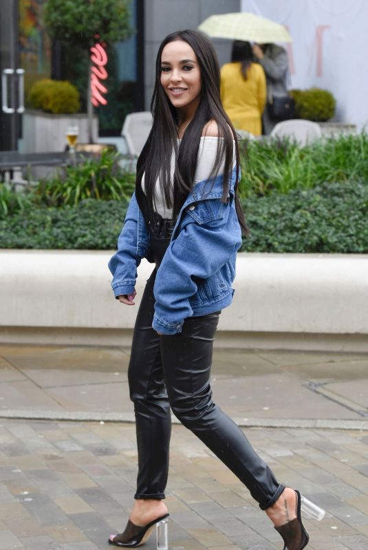 STEPHANIE DAVIS Out and About in Manchester 10/25/2019