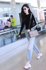 SUI HE in Denim at Shanghai Hongqiao Airport 10/19/2019