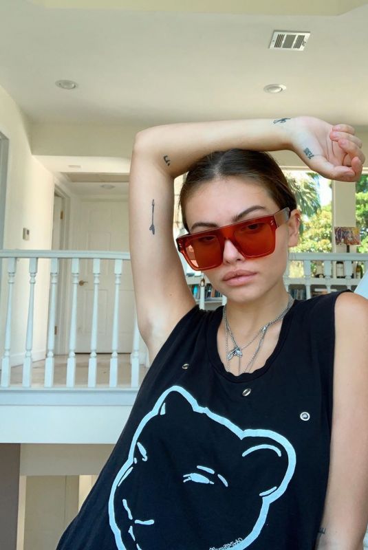 THYLANE BLONDEAU - Instagram Photos 10/22/2019