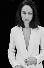 TUPPENCE MIDDLETON at a Photoshoot, 2019