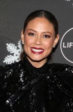 VANESSA MINNILLO at It