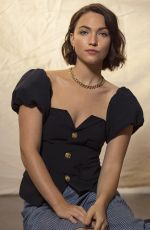 VIOLETT BEANE for Hollywood Life