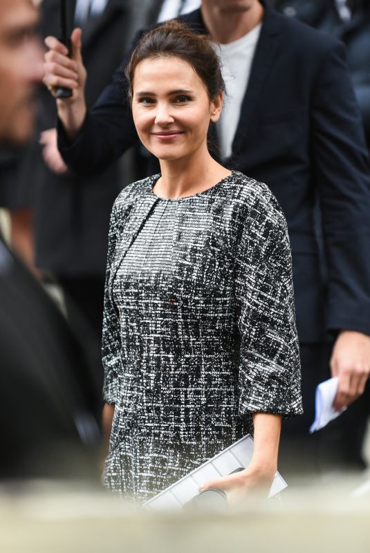 VIRGINIE LEDOYEN at Chanel Fashion Show at PFW in Paris 10/01/2019