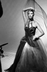 ANYA TAYLOR-JOY for Viktor & Rolf Flowerbomb Fragrance, 2019