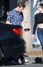 ARIEL WINTER Leaves Joans on Third in Studio City 11/01/2019