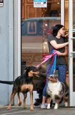 ARIEL WINTER Picks Up Her Dogs at a Salon in Los Angeles 11/04/2019