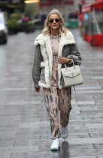 ASHLEY ROBERTS Heading to Pussycat Dolls Rehearsals in London 11/28/2019