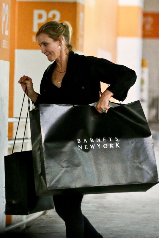 CAMERON DIAZ Shopping at Barneys New York in Los Angeles 11/08/2019