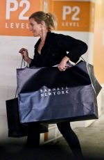 CAMERON DIAZ Shopping at Barneys New York in Los Angeles 11/08/2019