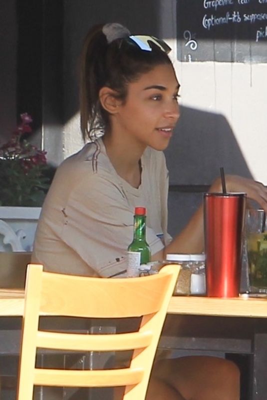 CHANTEL JEFFRIES Out for Lunch in Hollywood 11/11/2019