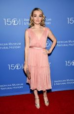 CHLOE FINEMAN CHLOE FINEMAN at 2019 Museum Gala in New York 11/21/2019