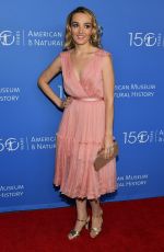 CHLOE FINEMAN CHLOE FINEMAN at 2019 Museum Gala in New York 11/21/2019
