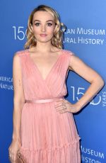 CHLOE FINEMAN CHLOE FINEMAN at 2019 Museum Gala in New York 11/21/2019