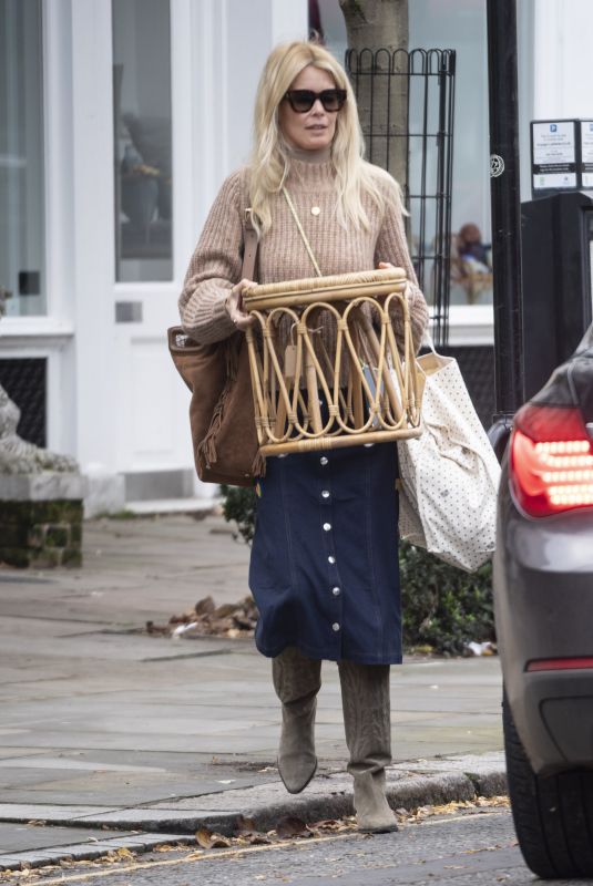 CLAUDIA SCHIFFER Out Shopping in Notting Hill 11/05/2019