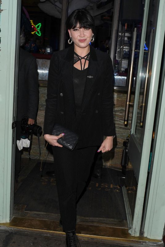 DAISY LOWE Leaves Sexy Fish Restaurant in London 11/28/2019