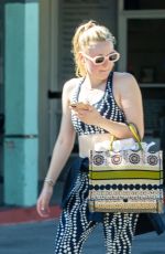 DAKOTA FANNING in Tights Leaves a Gym in Los Angeles 11/09/2019
