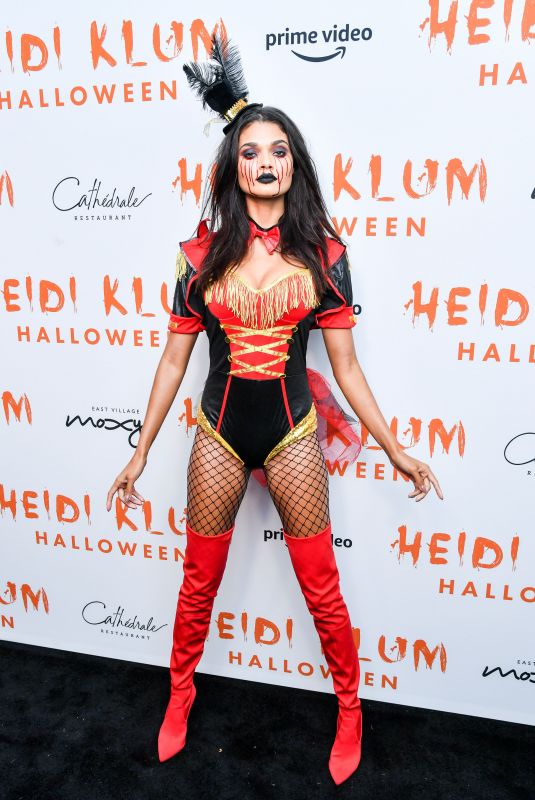 DANIELA BRAGA at Heidi Klum