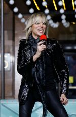 DEBBIE GIBSON at 93rd Annual Macy