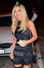 DONNA D