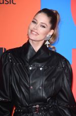 DOUTZEN KROES at MTV Europe Music Awards in Seville 11/03/2019