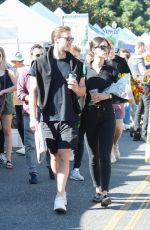 EIZA GONZALEZ Shopping at Farmer