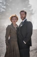 ELEANOR TOMLINSON - War of the Worlds, Promos 2019