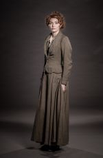 ELEANOR TOMLINSON - War of the Worlds, Promos 2019
