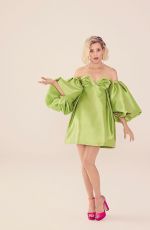 ELIZABETH BANKS for The Observer Magazine, November 2019