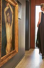 ELIZABETH DEBICKI in Grazia Magazine, Italy November 2019
