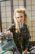FREYA ALLAN for Schon! Magazine, November 2019