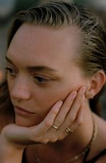 GEMMA WARD, GEORGIA FOWLER, VICTORIA LEE and CHARLEE FRASER in Harper