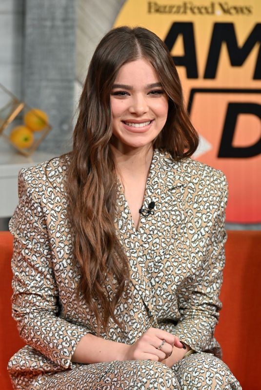 HAILEE STEINFELD at Buzzfeed