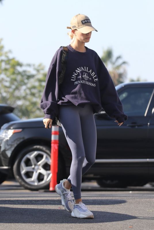 HAILEY BIEBER Arrives at a Gym in Los Angeles 11/12/2019