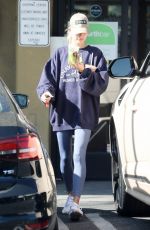 HAILEY BIEBER Leaves a Gym in Los Angeles 11/12/2019