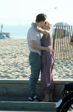 HALSEY and Evan Peters Kissing at Santa Monica Beach 11/17/2019