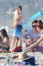 HALSEY and Evan Peters Kissing at Santa Monica Beach 11/17/2019