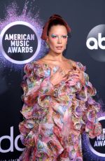 HALSEY at 2019 America Music Awards in Los Angeles 11/24/2019